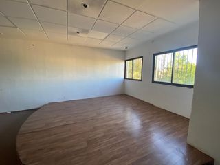 Local Comercial a Cerro de Reyes