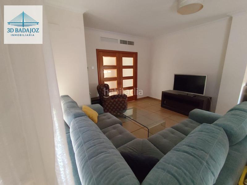 Foto 9a8a4125-0691-43da-975f-b4bfb3f784aa. Chalet precioso chalet en residencial san gabriel los montitos en Badajoz