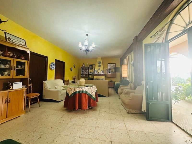 Foto a05b0e38-cf19-466b-9ab7-6d0b03b536e0. Bauernhof mit parking pool in Torremayor