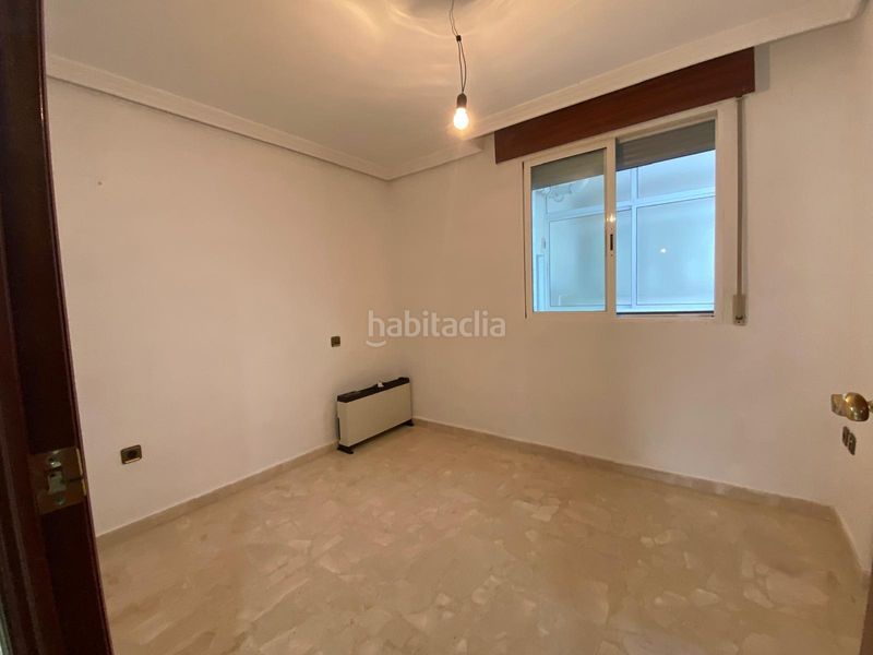 Foto d0a791b3-b59b-4dd1-a44d-3dcd410b28ce. Pis amb aparcament a San Roque - Ronda Norte Badajoz