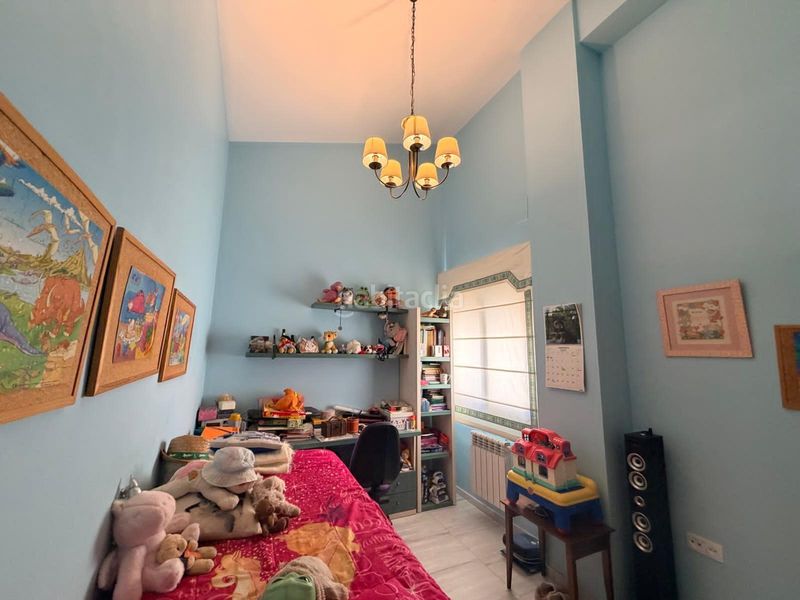 Foto 87ab9dee-6125-4c86-8498-f709773bb3db. Àtic amb aparcament piscina a Valdepasillas - La Paz - Huerta Rosales Badajoz