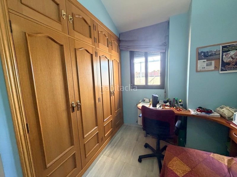 Foto d90db9f6-e28b-4b14-989b-0fda84509ab1. Àtic amb aparcament piscina a Valdepasillas - La Paz - Huerta Rosales Badajoz