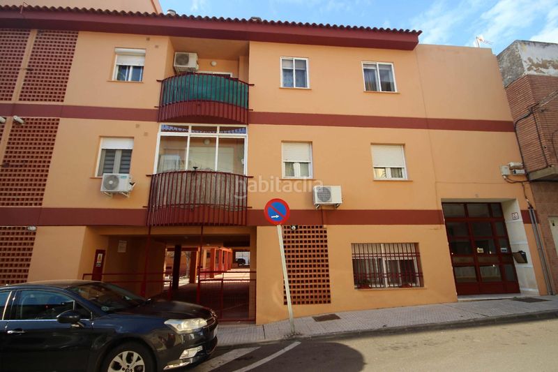 Foto 16060cdf-6012-4065-9413-b0ff2ba276f8. Pis amb calefacció aparcament a Ciudad Jardín Badajoz