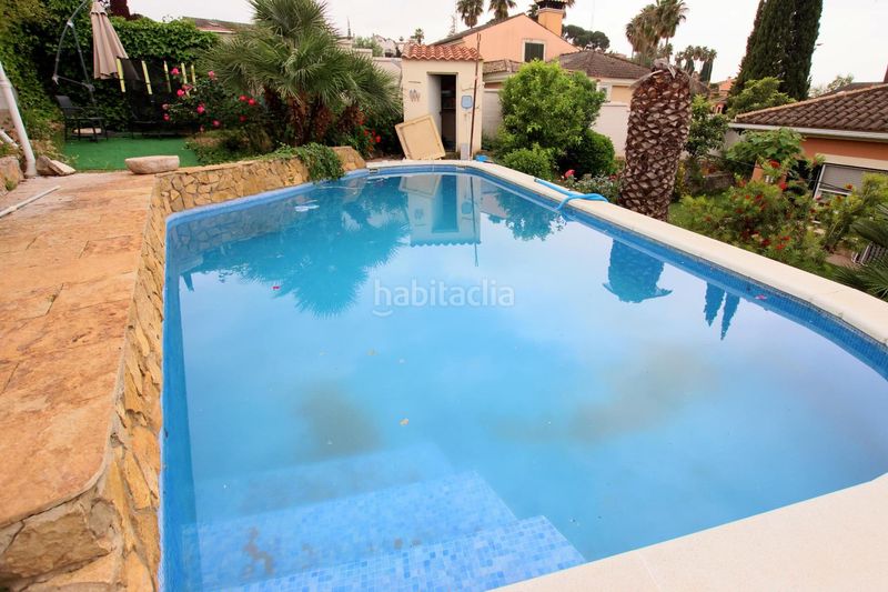 Foto 6f1a6cf0-1b79-4651-ad79-4418b9be5a47. Xalet amb aparcament piscina a Carretera de Sevilla - Los Montitos Badajoz