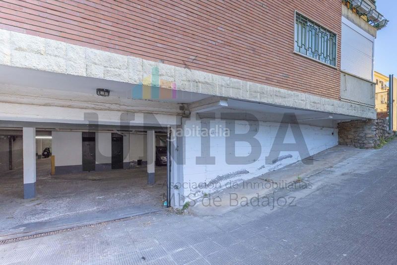 Foto 2c0d68c3-2297-450a-9097-ae88f8146fe7. Pis amb aparcament a Valdepasillas - La Paz - Huerta Rosales Badajoz