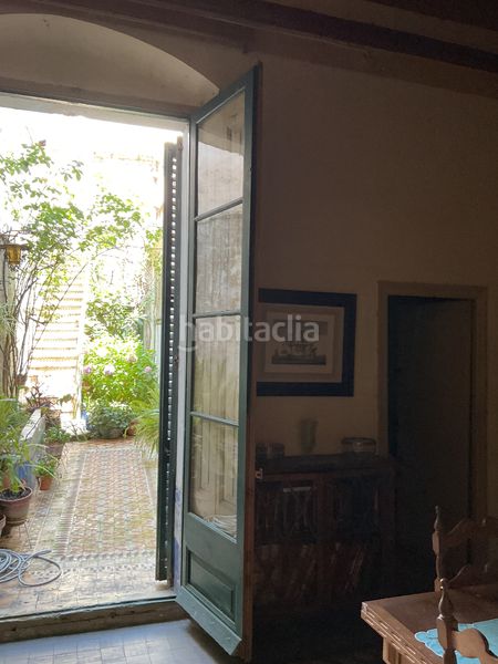 Foto 88291059-30a6-4411-a673-26e868ac0184. Casa amb xemeneia calefacció a Centre Arenys de Mar
