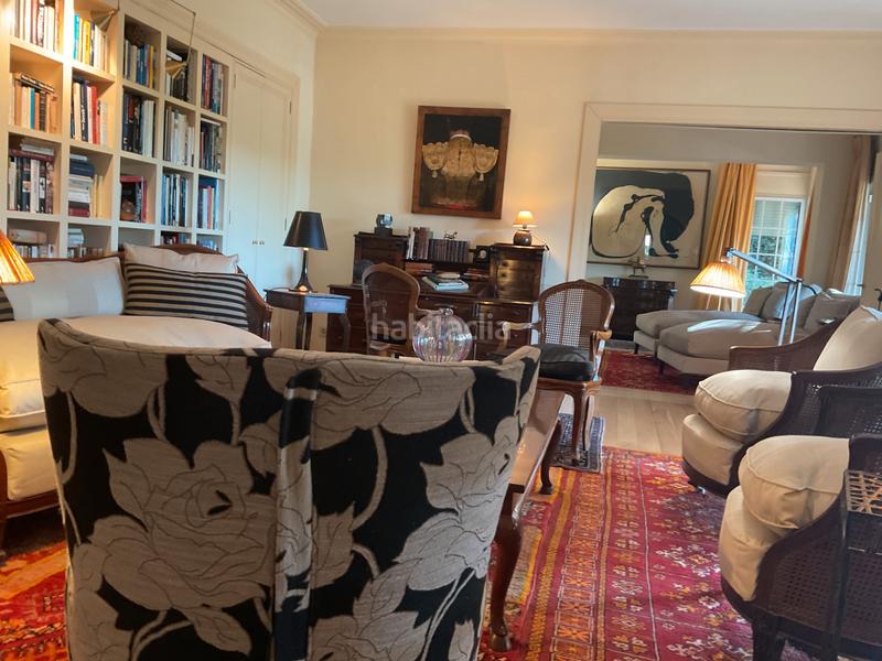 Foto 08ca8af7-2d11-43b2-b295-b70be44c2fc8. Xalet amb xemeneia calefacció aparcament piscina a Barcelona