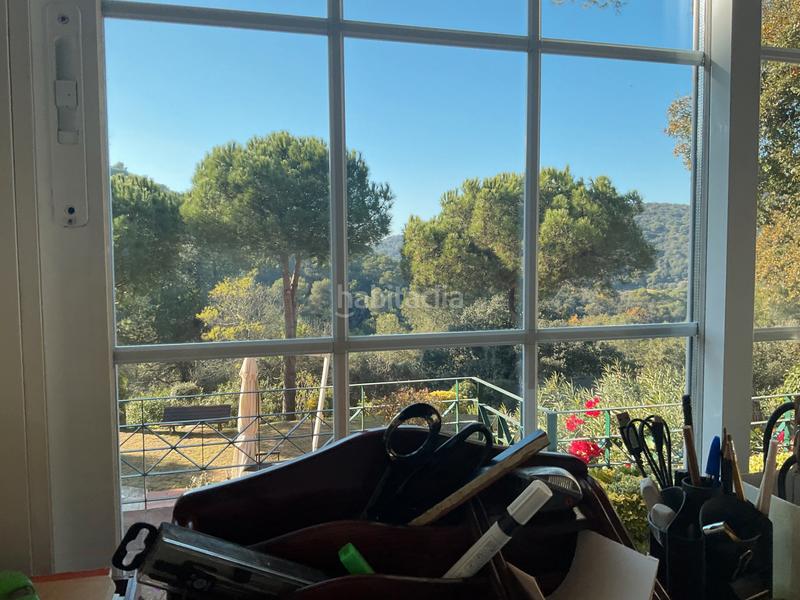 Foto ed20f2b7-0914-4dcd-8b2e-bc6ccc027d89. Xalet amb xemeneia calefacció aparcament piscina a Barcelona