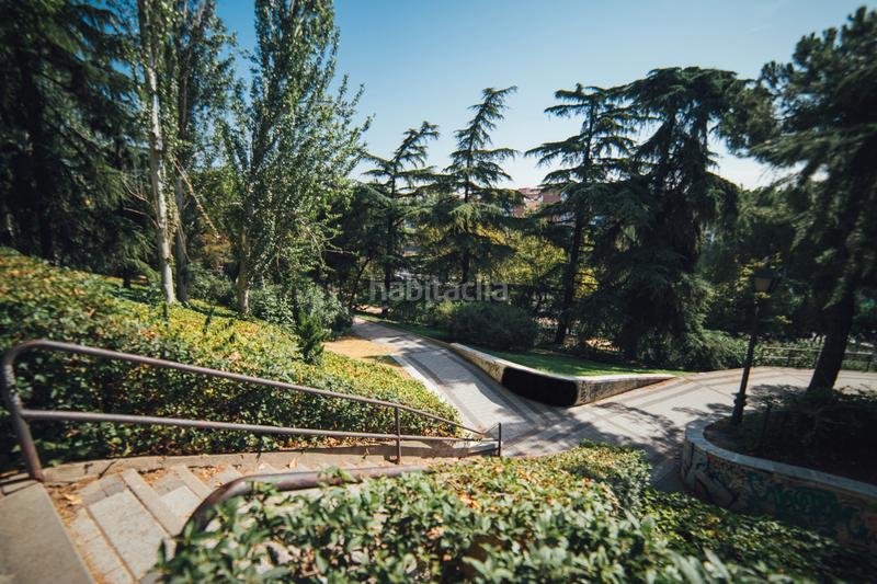 Foto 179575d0-e7a1-4686-89ca-a27143e0bc3b. Alquiler piso  totalmente exterior con vistas. en Madrid