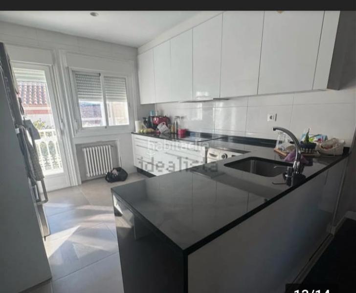 Foto ed514a51-846f-473b-9413-ece8b04ee53d. Xalet a praza da lexión 8 a A Carballeira Ourense