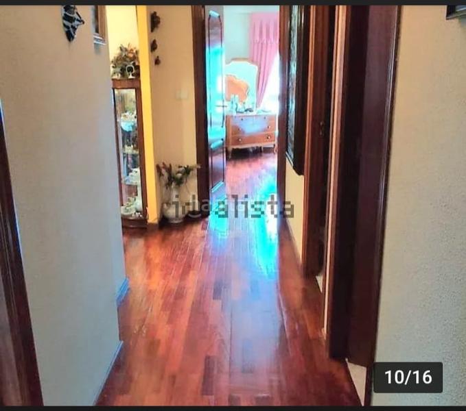 Foto b4c8814c-bfda-48aa-90e8-e892f1b2af71. Pis a rúa san francisco 4a a Casco Viejo Ourense