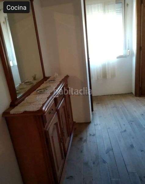 Foto 5eb5f1b7-c104-47ef-a5a3-d4dd2303e0c8. Casa a rúa de piñeiro 15 a Saviñao (O)