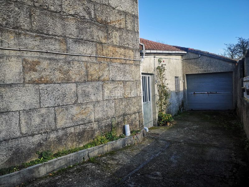 Foto 9d141078-f1b7-4ce5-8c47-aaf59d0dd600. Casa a avenida de orense 7 a Carballedo