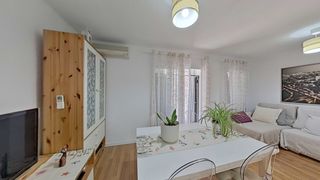 Pis  Calle de federico grases. Piso para entrar a vivir  en carabanchel