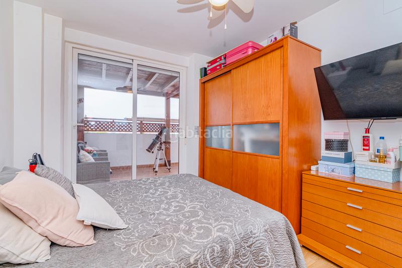 Foto f631f3ba-4bed-44bc-b360-8c1b27a73538. Àtic a avenida miguel hernández 1 a Centro Salobreña