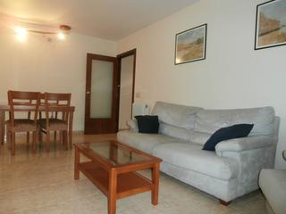 Location Appartement  Carrer castell de requesens. Zona pericot - pis moblat amb aparcament
