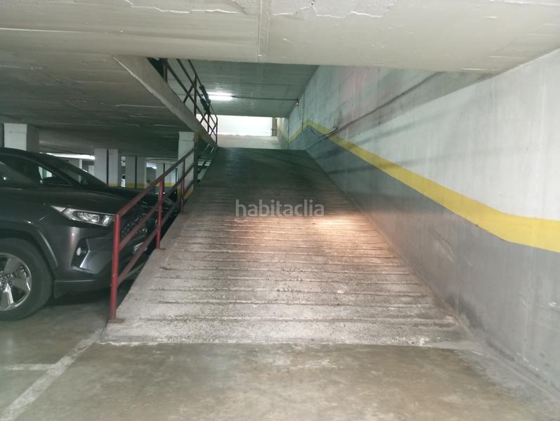 Foto ef93581b-f992-467c-a621-eeab8def8c54. Parking voiture dans Eixample Sud-Migdia Girona