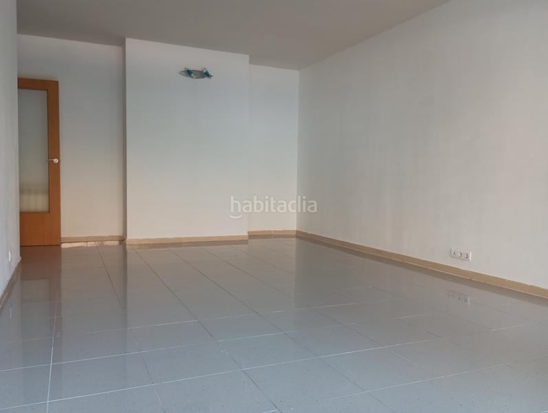 Foto 2982cc7a-95cb-4df6-8c3f-029d82854923. Planta baja pis de 2 habitacions dobles i 2 banys en Girona