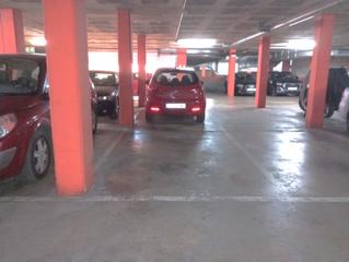 Parking coche  Carrer de la riera de bugantó 7. Pàrquing en venda