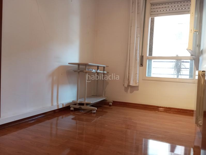 Foto 3bfa411d-c9fa-4fa6-8e25-7942cdd4dc64. Piso de 3 habitaciones y 2 baños en santa eugènia en Girona