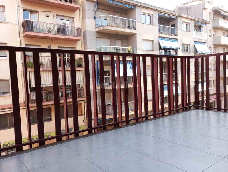 Foto 4abb00df-6e9a-4660-82be-3805e885b7a6. Piso de 3 habitaciones y 2 baños en santa eugènia en Girona