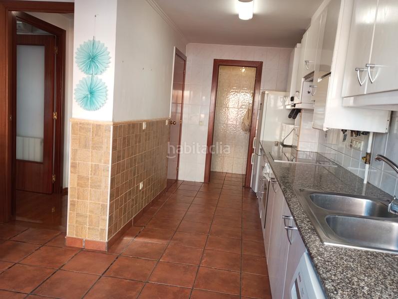 Foto 7168aeb0-c7fc-4fea-8302-b1d7696b9f19. Piso de 3 habitaciones y 2 baños en santa eugènia en Girona