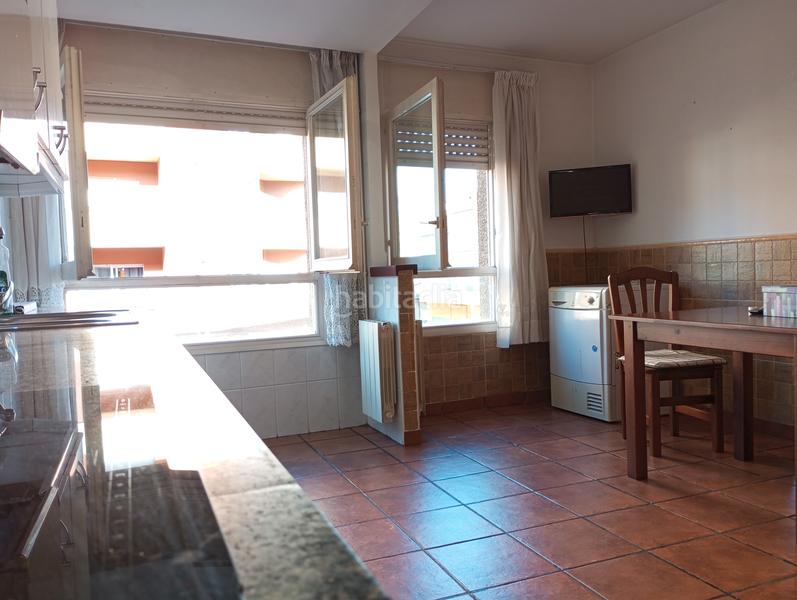 Foto 9075d7e3-f755-455a-9162-5368b38f1ff1. Piso de 3 habitaciones y 2 baños en santa eugènia en Girona