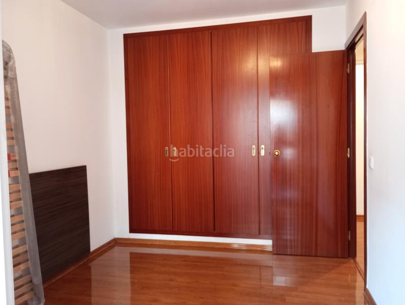 Foto f88a1227-64ec-4ed2-88d9-564b279bd99e. Piso de 3 habitaciones y 2 baños en santa eugènia en Girona