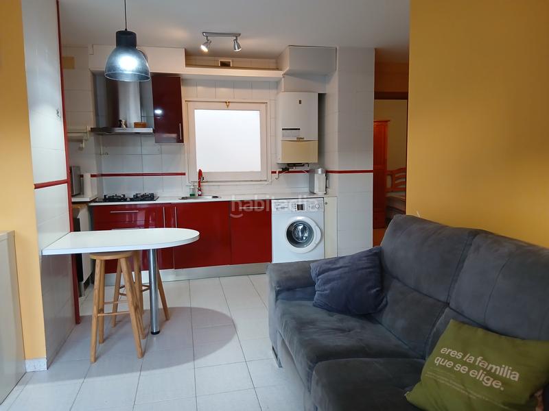 Foto eabeeffc-5574-4bf7-bd68-d9e20ffa152e. Alquiler ático contracte temporal max. 10 mesos. envieu solicitud per aquesta web. en Girona