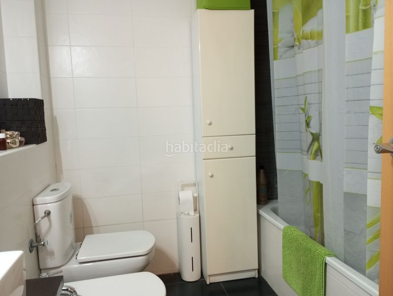 Foto d4d45f49-2836-40da-95e8-ecaf841dfa15. Pis a carrer orient 4 a Santa Eugenia Girona