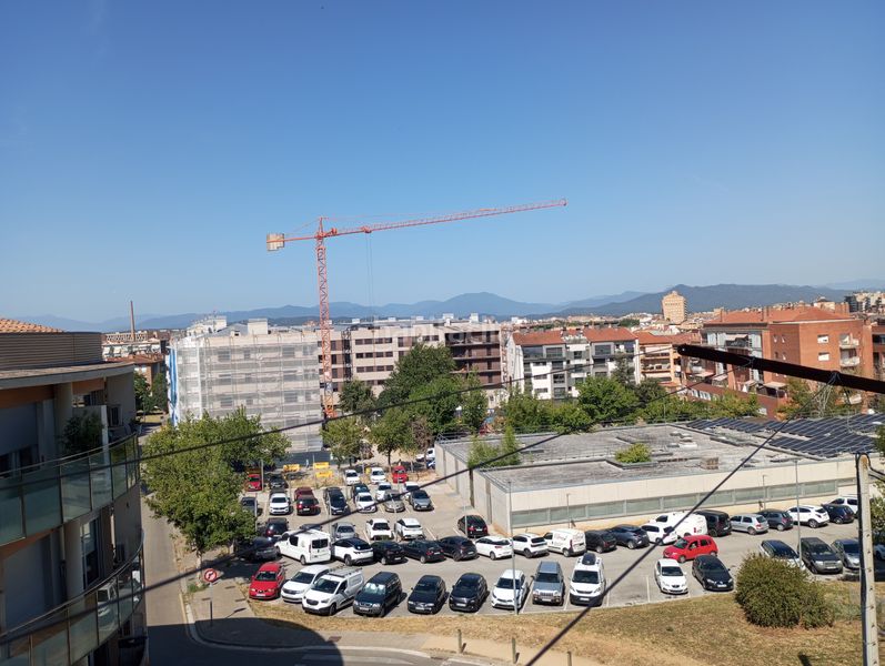 Foto bfd52d2e-ba6f-451e-b70b-72c11c65492f. Pis amb calefacció a Montilivi Girona