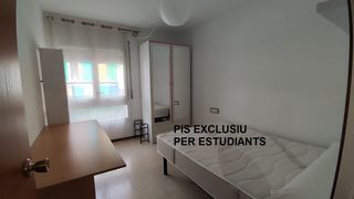 Lloguer Pis a Carrer mare de déu del remei 47. Exclusiu estudiants. per mes info responeu a traves d'aquesta we