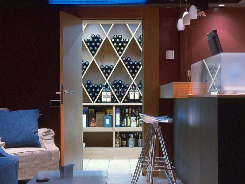 Foto 0d18f269-0fd7-497f-a51f-ea36ae83944e. Reihenhaus mit kamin parking pool in Sant Andreu de Palomar Barcelona