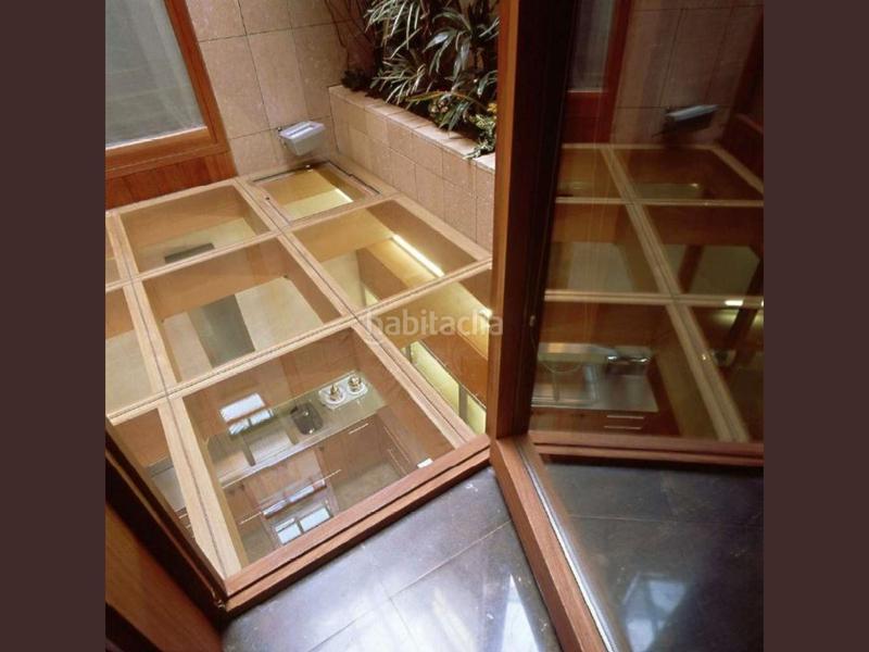 Foto 34c5ebe4-20eb-4cfa-b6a3-38c19ff27bf9. Reihenhaus mit kamin parking pool in Sant Andreu de Palomar Barcelona