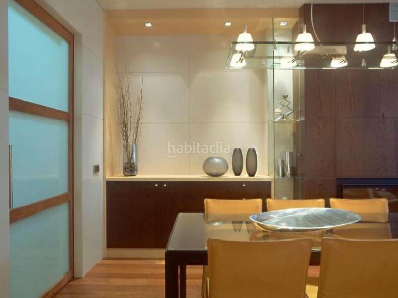 Foto 63f70d1a-3c49-4722-afcd-23ec17e846c3. Reihenhaus mit kamin parking pool in Sant Andreu de Palomar Barcelona