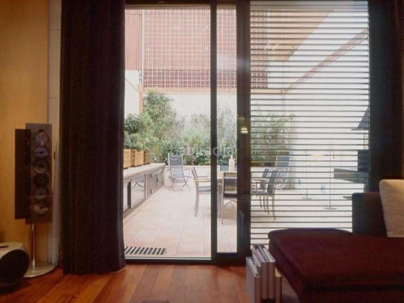 Foto 6663a5a9-1595-4e29-a6f4-2c3eac528fc2. Reihenhaus mit kamin parking pool in Sant Andreu de Palomar Barcelona