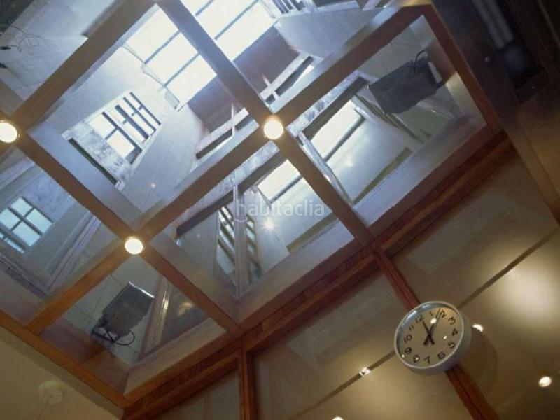 Foto 6e97e5d3-472e-466f-a439-cf09768c3988. Reihenhaus mit kamin parking pool in Sant Andreu de Palomar Barcelona