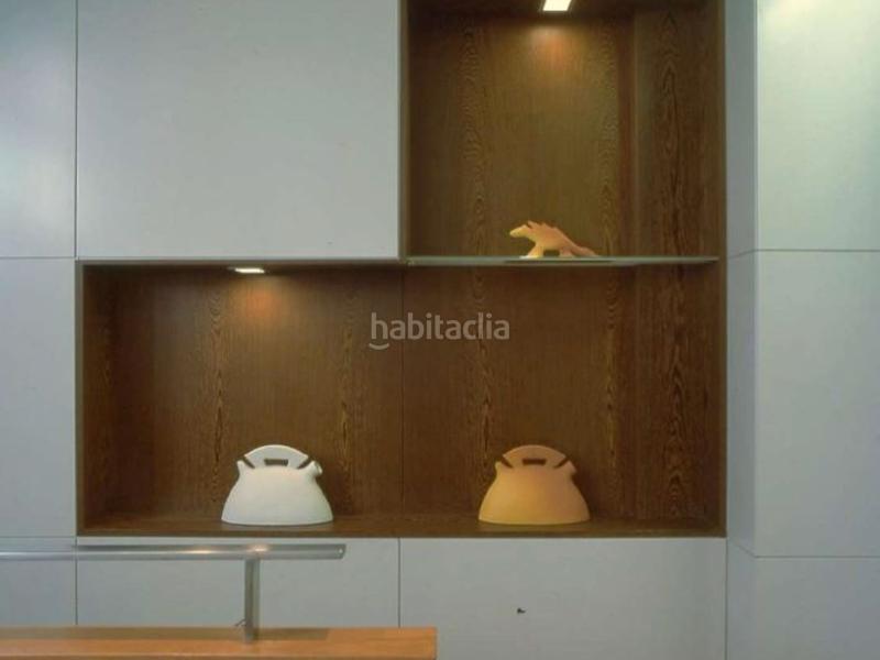 Foto 9a6318f2-8ead-47cf-b400-a23748cdc909. Reihenhaus mit kamin parking pool in Sant Andreu de Palomar Barcelona