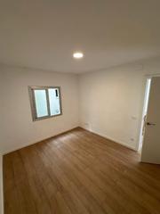 Appartement  Carrer de travau. Piso exterior recién reformado en venta en calle travau, barcelo