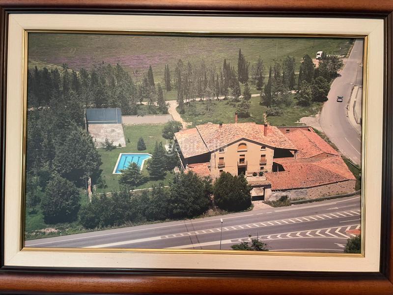 Foto b204bb91-6221-4ed5-ae8c-c5660fc3d7fd. Casale con camino riscaldamento parcheggio piscina in Bellpuig