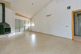 Chalet  Passatge font de sant pere. Casa en venta en passatge font de sant pere, vacarisses (barcelo