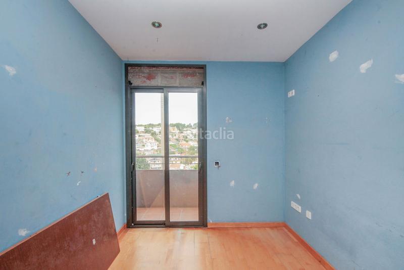 Foto 32c1cfb5-f907-45f2-8dab-6471f878eb11. Casa  en venta en calle rigoberta menchú, , en Rubí