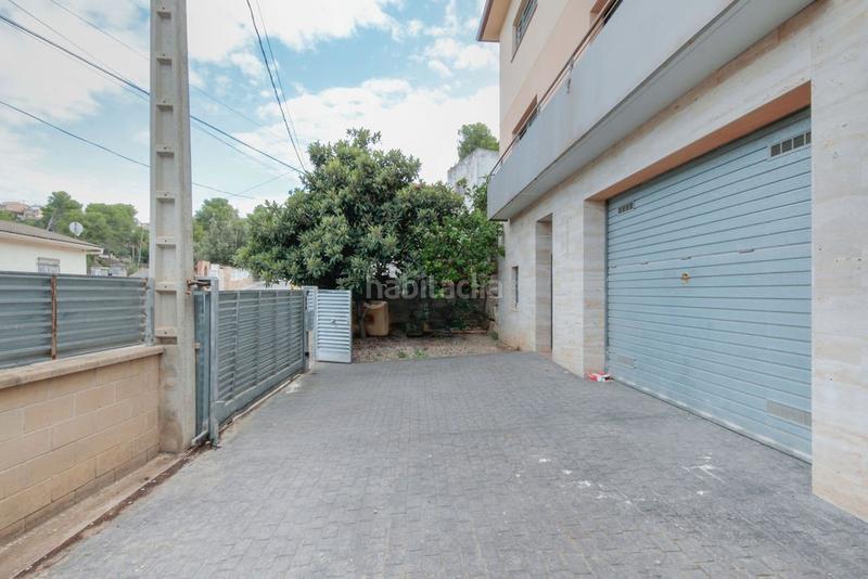 Foto fab8fa60-ef98-4d8e-8e31-2e88fa561e57. Casa  en venta en calle rigoberta menchú, , en Rubí