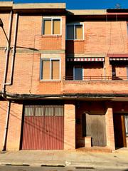 Casa adossada  Avenida de la constitución. Casa en corella en avda. constitución