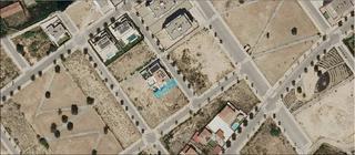 Terreny residencial  Calle julian gayarre. Terreno en venta en calle julian gayarre