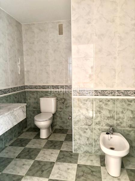 Foto bf5dbacb-229a-4bf2-acdf-0e472b114ca7. Casa adossada amb xemeneia calefacció a Corella