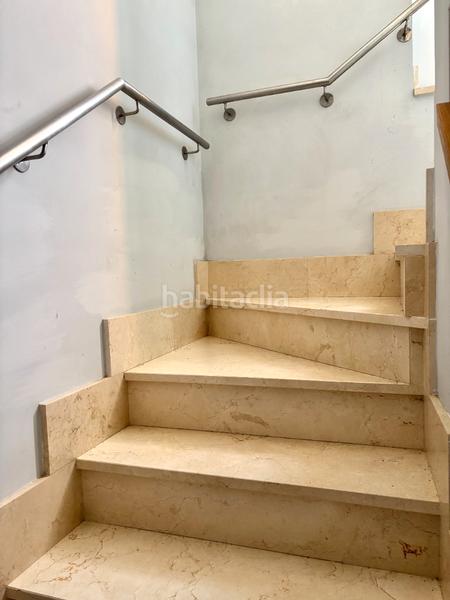 Foto c807002a-8a3d-47d4-a452-cfa7b89a7e04. Casa adossada amb xemeneia calefacció a Corella