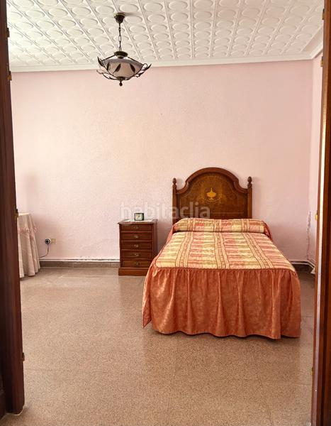 Foto 657c1c3b-7ac0-47f9-9070-bb33f6caa7fa. Doppelhaus mit heizung parking in Corella