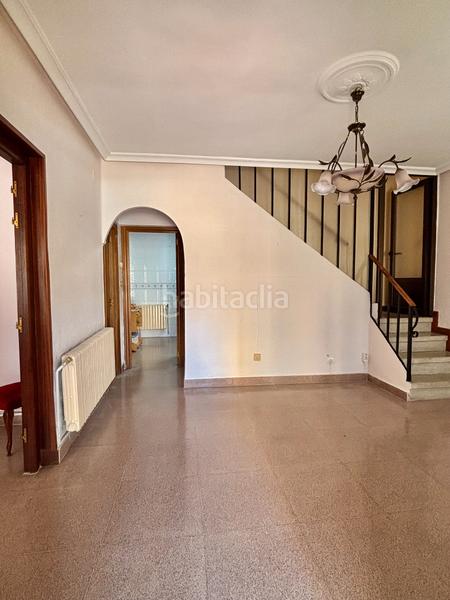 Foto 85127658-5335-426e-8e6a-d3e329c7ca26. Doppelhaus mit heizung parking in Corella