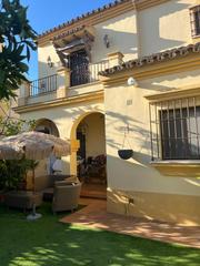 House in La Jara. Exclusiva vivienda de lujo en la mejor zona para vivir de sanlúc